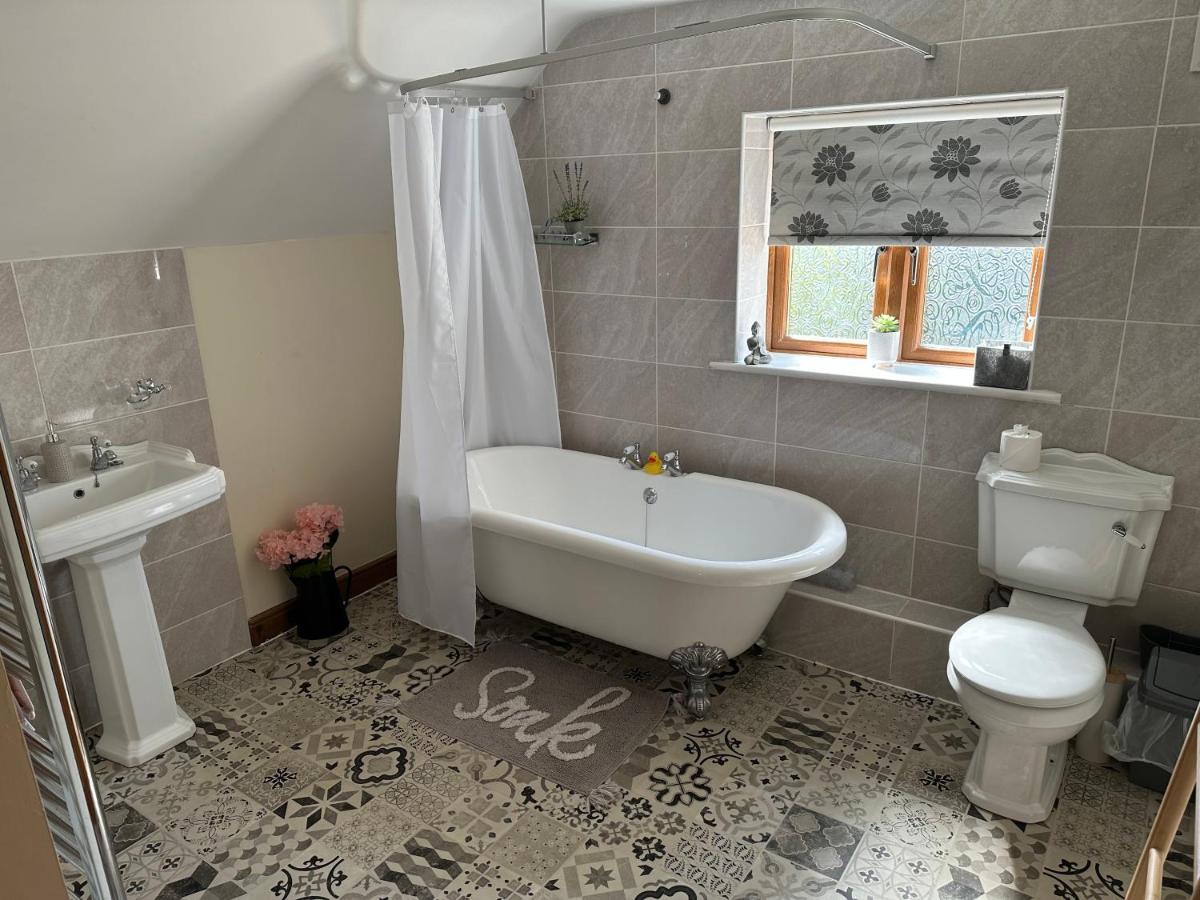 Puddleduck House Guest House Bourton-on-the-Water Bagian luar foto